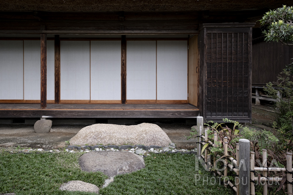 Engawa est une de terrasse couverte dans la continuité de l intérieur